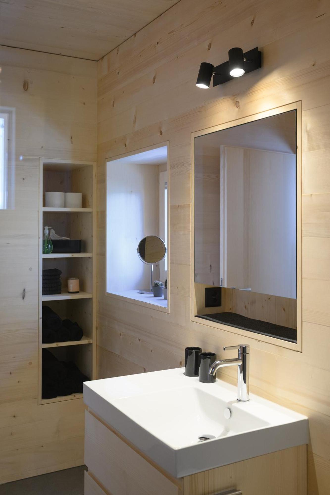 Mondholz Ferienwohnung Andermatt Exterior foto